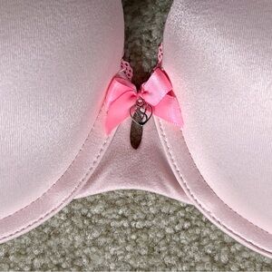 Body by Victoria Perfect Shape bra